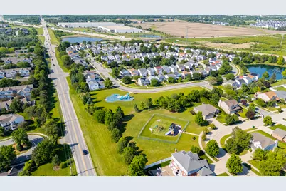 16017 W Iroquois Drive, Lockport, IL 60441 - Photo 25