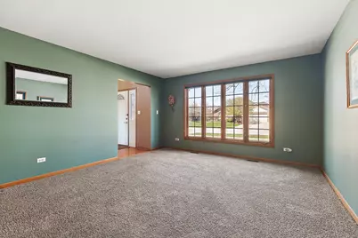 8819 Glenshire Street, Tinley Park, IL 60487 - Photo 5