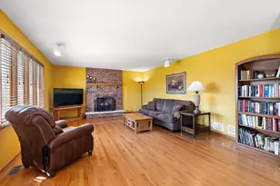 8819 Glenshire St, Tinley Park, IL 60487 - Photo 13