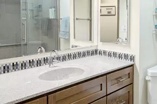 2155 Oriole Dr, Freeport, IL 61032 - Photo 5