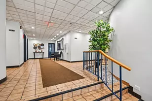 700 Wellington Ave, Elk Grove Village, IL 60007 - Photo 5