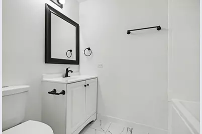 700 Wellington Avenue #504, Elk Grove Village, IL 60007 - Photo 11