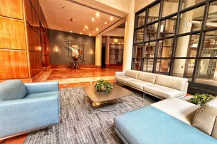 211 E Ohio St, Chicago, IL 60611 - Photo 3