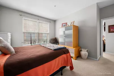 430 Commons Circle #430, Clarendon Hills, IL 60514 - Photo 9