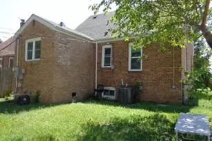 532 Warren St, Calumet City, IL 60409 - Photo 7