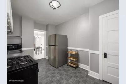 920 N Kedvale Avenue, Chicago, IL 60651 - Photo 17