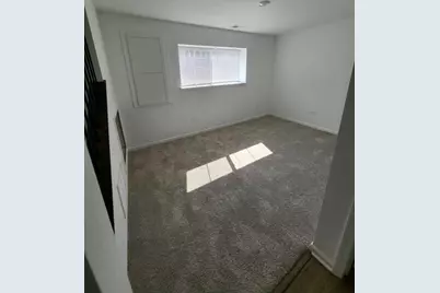 588 Wolverine Drive, Aurora, IL 60502 - Photo 13