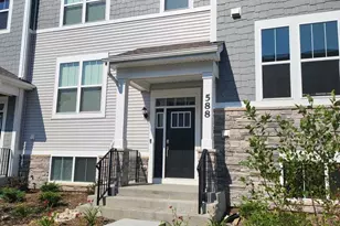 588 Wolverine Dr, Aurora, IL 60502 - Photo 1