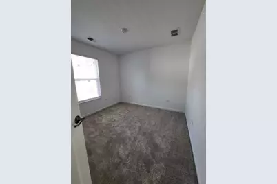 588 Wolverine Drive, Aurora, IL 60502 - Photo 21