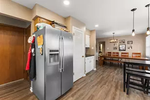 90 Alpine Ln, Crete, IL 60417 - Photo 15