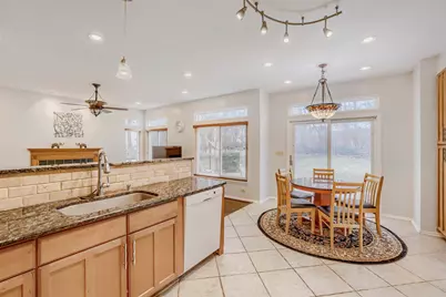 [Address not provided], Gurnee, IL 60031 - Photo 15