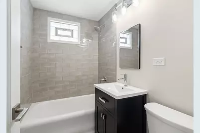 5747 N Melvina Avenue, Chicago, IL 60646 - Photo 13