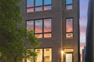 867 N Marshfield Ave, Chicago, IL 60622 - Photo 1