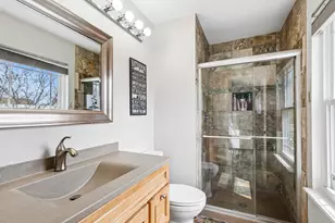 224 Penny Ln, Grayslake, IL 60030 - Photo 11