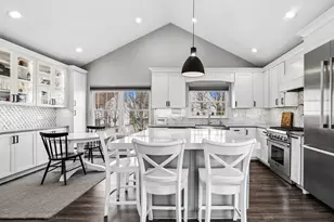 224 Penny Ln, Grayslake, IL 60030 - Photo 7