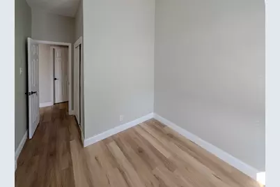 1824 S Harding Avenue, Chicago, IL 60623 - Photo 19