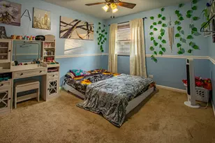 1201 Pinetree Ln, Bartlett, IL 60103 - Photo 15