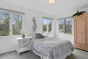 1923 Hillside Ln, Lisle, IL 60532 - Photo 15