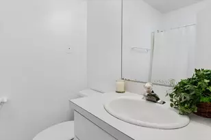 1923 Hillside Ln, Lisle, IL 60532 - Photo 23