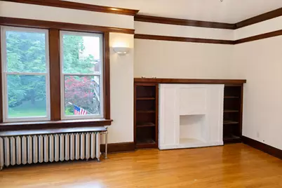 2302 W Sunnyside Avenue #2W, Chicago, IL 60625 - Photo 3