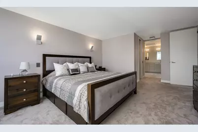 360 E Randolph Street #4203, Chicago, IL 60601 - Photo 15