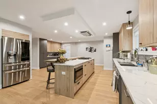 306 Woodlock St, Ingleside, IL 60041 - Photo 17