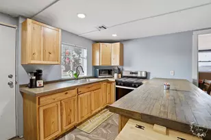 335 N 9250E Rd, Momence, IL 60954 - Photo 9