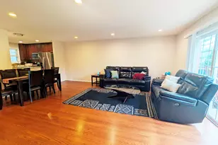 [Address not provided], Palatine, IL 60067 - Photo 7