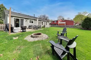 1931 Moore Ave, Saint Charles, IL 60174 - Photo 19
