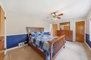 912 Hull Ave, Westchester, IL 60154 - Photo 15