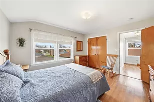 912 Hull Ave, Westchester, IL 60154 - Photo 17