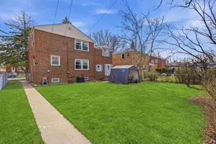 912 Hull Ave, Westchester, IL 60154 - Photo 29