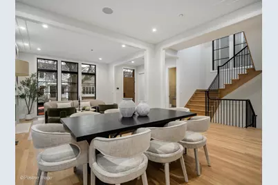 2016 W Giddings Street, Chicago, IL 60625 - Photo 11