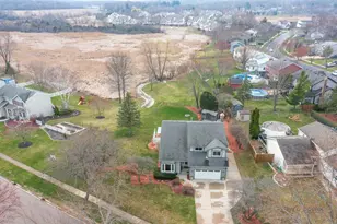 33124 N Shannon Dr, Grayslake, IL 60030 - Photo 51