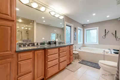 33124 N Shannon Drive, Grayslake, IL 60030 - Photo 23