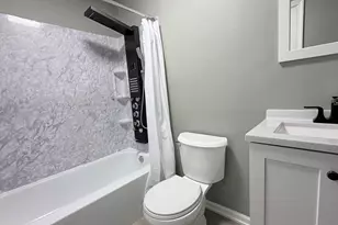 721 Sunfish Point, Schaumburg, IL 60194 - Photo 13