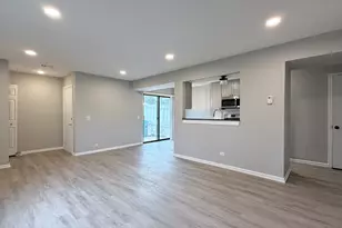 721 Sunfish Point, Schaumburg, IL 60194 - Photo 7