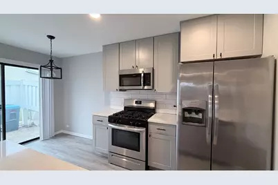 721 Sunfish Point, Schaumburg, IL 60194 - Photo 3