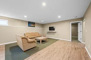 9119 Riley Rd, Marengo, IL 60152 - Photo 33