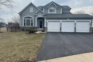 1656 Normandy Woods Ct, Grayslake, IL 60030 - Photo 1