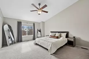 1656 Normandy Woods Ct, Grayslake, IL 60030 - Photo 11