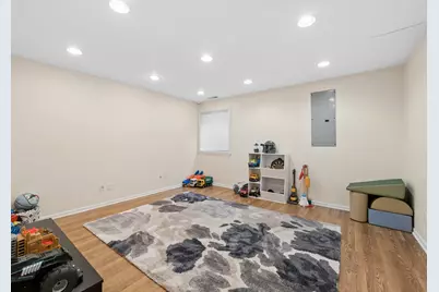 1656 Normandy Woods Court, Grayslake, IL 60030 - Photo 17