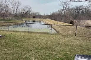 1656 Normandy Woods Ct, Grayslake, IL 60030 - Photo 27