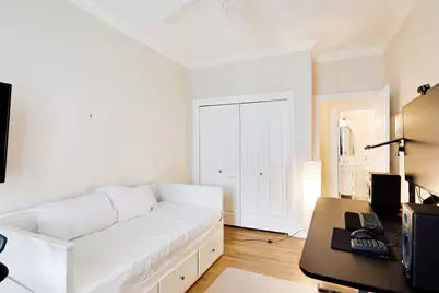 1701 N Crilly Court #2E, Chicago, IL 60614 - Photo 9