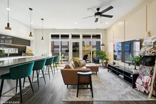 2738 W Chicago Ave, Chicago, IL 60622 - Photo 7