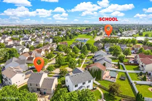 92 Kenilworth Ct, Romeoville, IL 60446 - Photo 37