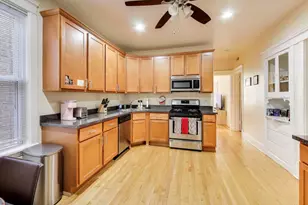 3513 N Western Ave, Chicago, IL 60618 - Photo 15