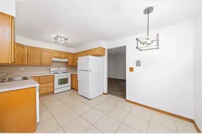 6533 N Northwest Highway #1C, Chicago, IL 60631 - Photo 7