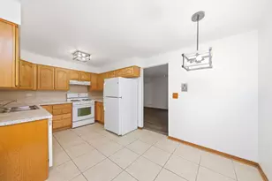 6533 N Northwest Hwy, Chicago, IL 60631 - Photo 7