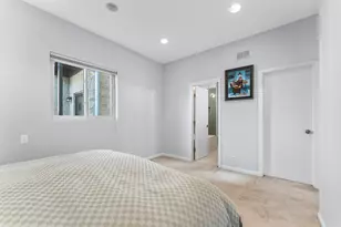 1266 N Wood St, Chicago, IL 60622 - Photo 11